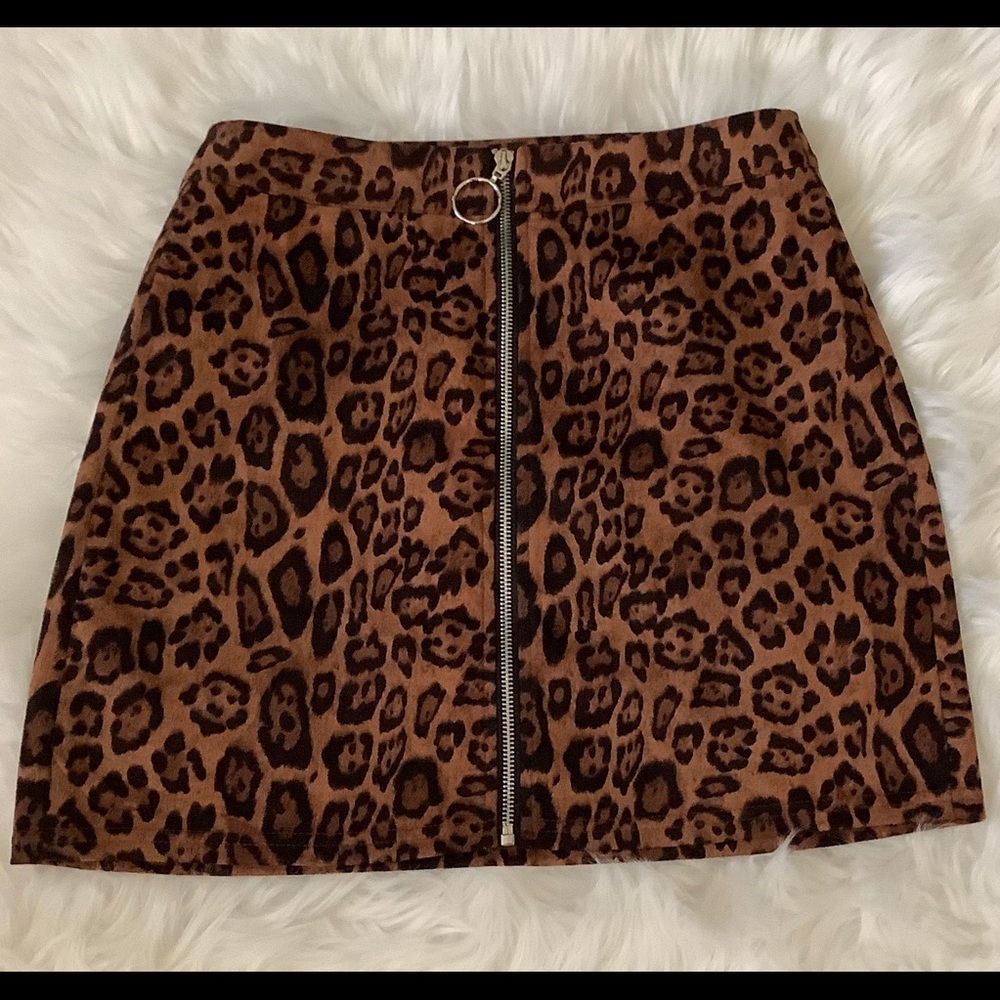 SHEIN  MINISKIRT Animal print size M